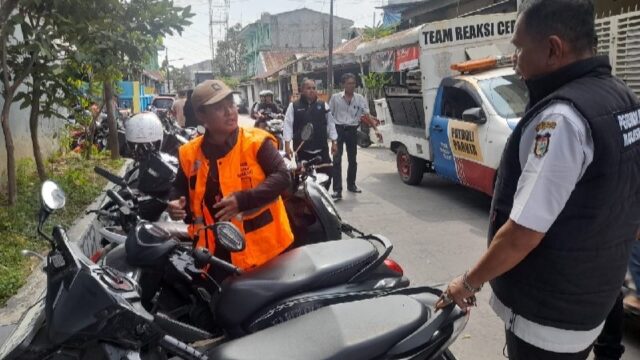 PD Parkir Makassar Raya Kaji Juru Pakir Akan Di Gaji Sesuai UMR